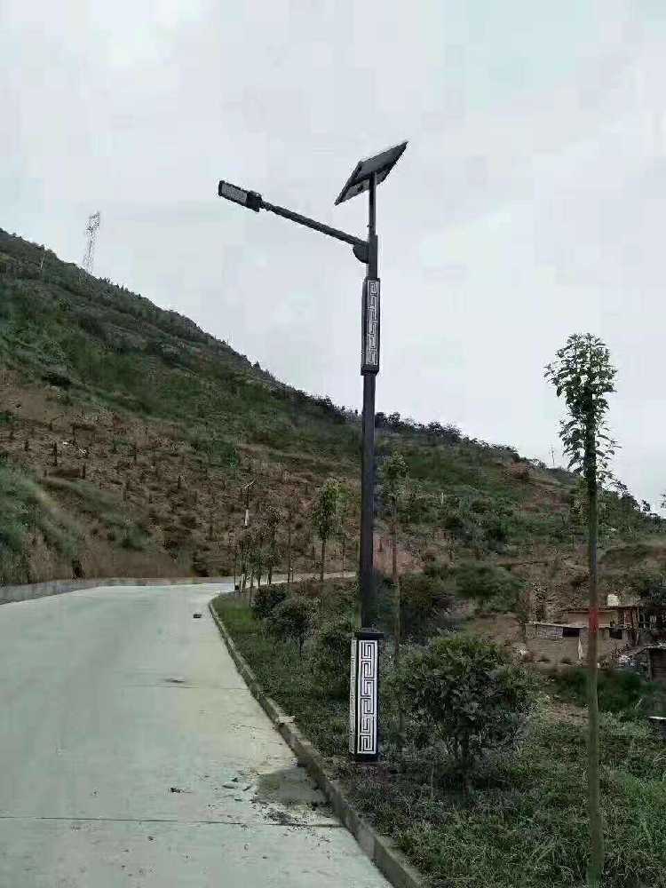 龙岗区仿古太阳能路灯